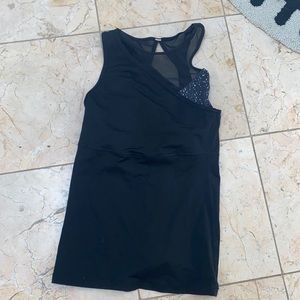 Lululemon size 6 one shoulder top w sports bra